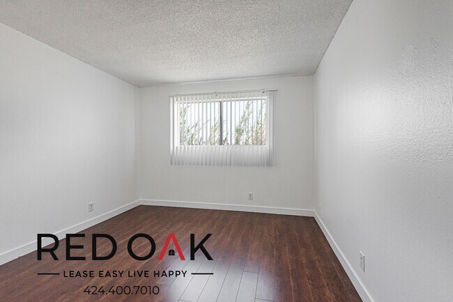 Building Photo - 14424 Budlong Ave