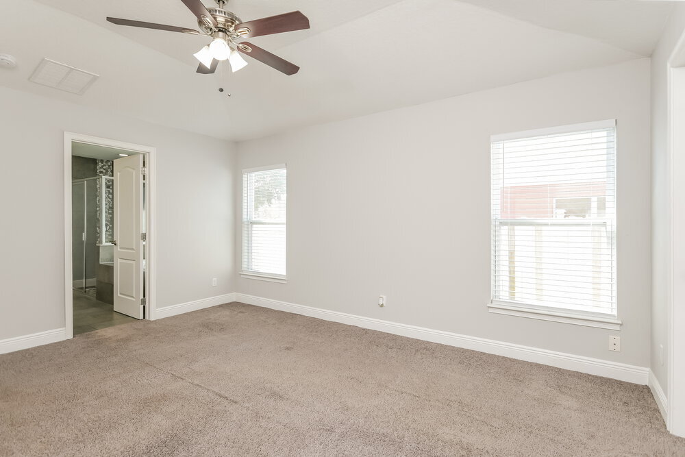 Building Photo - 1004 Dartmoor Pl