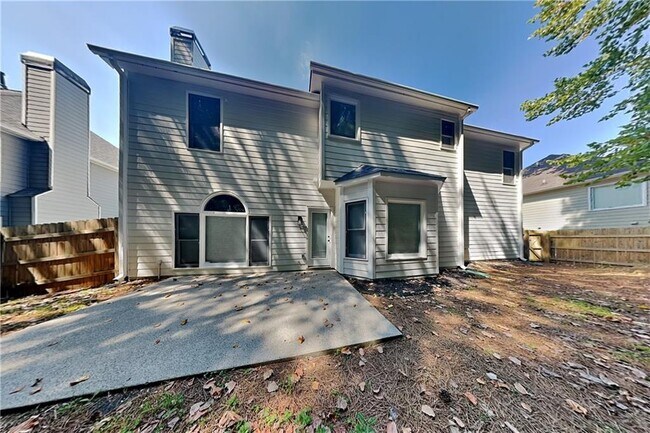 Building Photo - 3174 Vickery Dr NE