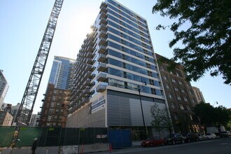 Building Photo - 1345 S Wabash Ave