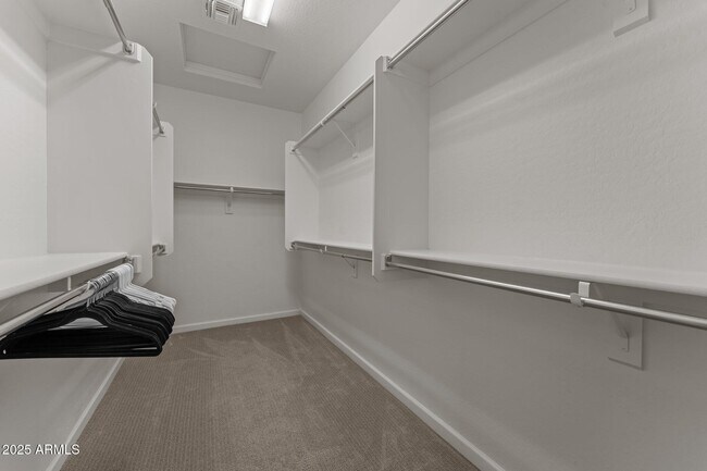 Building Photo - 3266 Sparrows Crk Wy