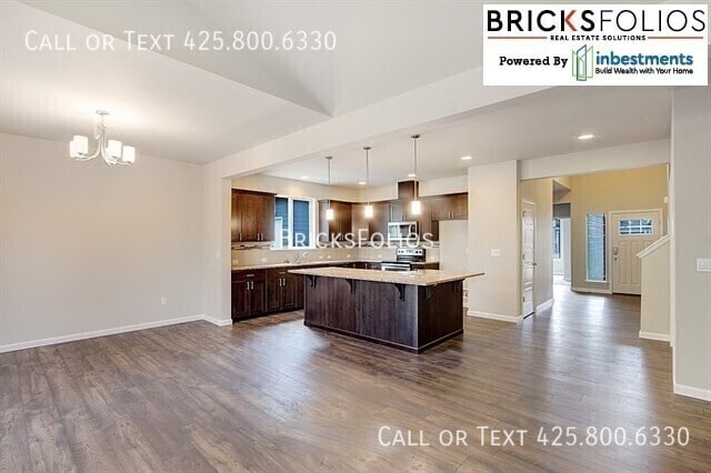Building Photo - 9109 Carlos Wy NE