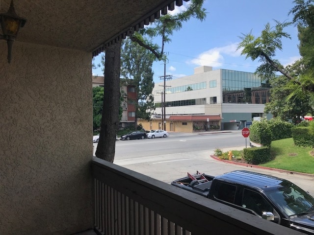 Building Photo - 15215 W Magnolia Blvd