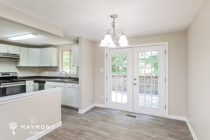 Building Photo - 8114 Bald Ridge Dr