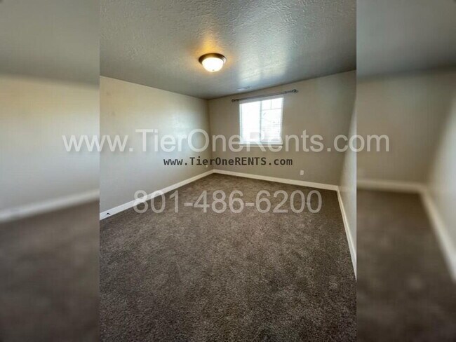 Building Photo - No deposit option for qualified renters