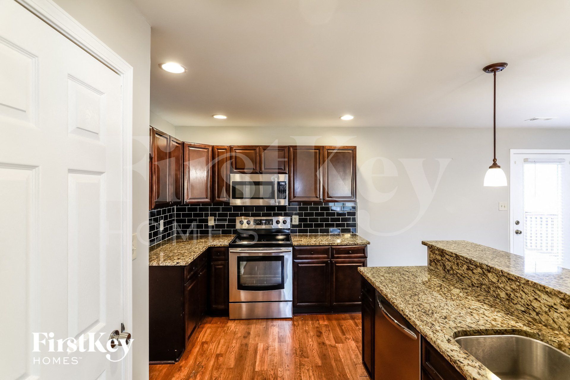 Building Photo - 66 Clifton Dr