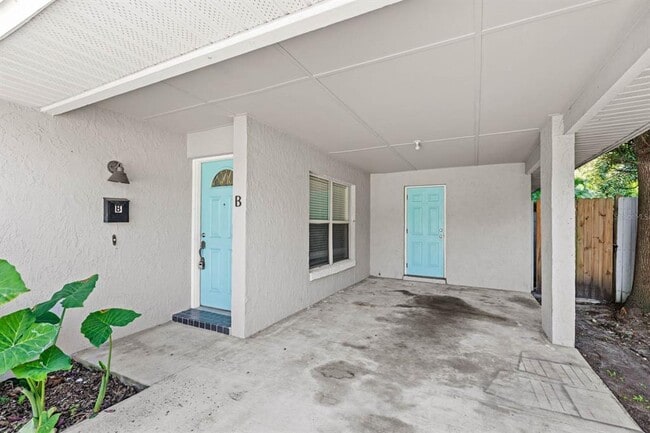 Building Photo - 126 Page St