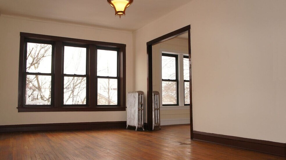 Building Photo - 2700 N Spaulding Ave