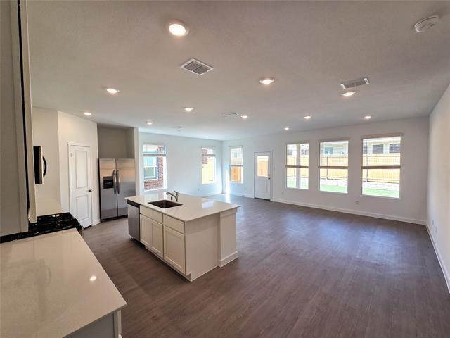 Building Photo - 925 Calley Pear Trl