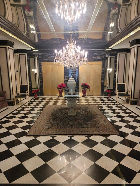 Lobby - 29 S State St