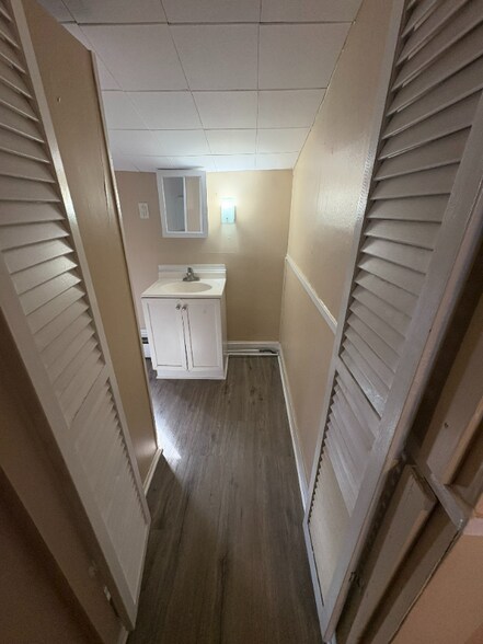 Building Photo - 36 Summer St