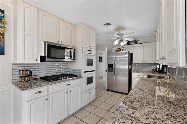 Building Photo - 2728 Ridgeview Ln