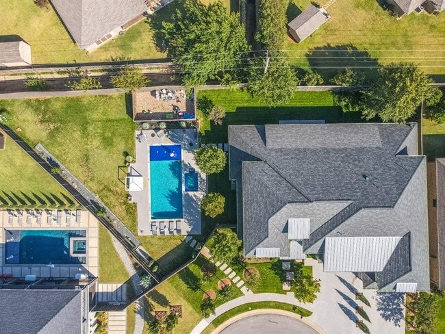 Building Photo - 13220 Rock Canyon Rd