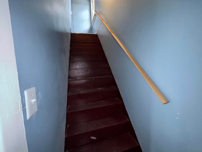 Building Photo - 14289 Linnhurst St