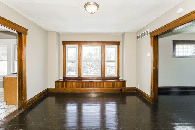 Building Photo - 9423 Denison Ave