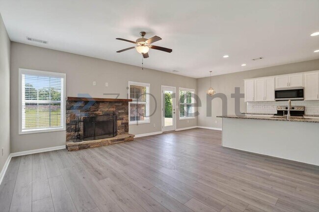 Building Photo - 2066 GA-63