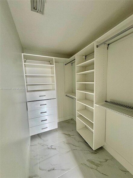 Building Photo - 6360 NW 114th Ave