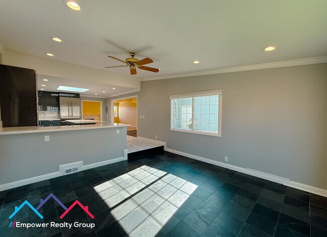 Building Photo - 3 bed 2 bath Single Family Home is Desired Millbrae Neighborhood