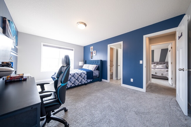 Building Photo - 8380 Abercrombie Ln