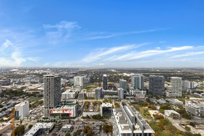 Building Photo - 480 NE 31st St