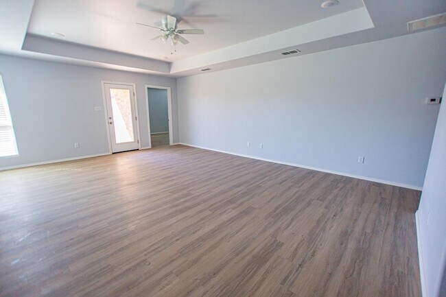 Building Photo - 8623 10th St