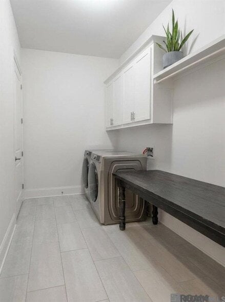 Building Photo - 5139 Cheneau Ln