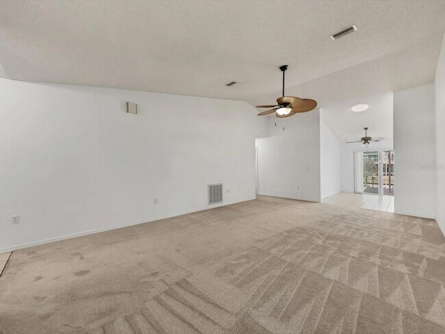 Building Photo - 4307 3rd Ave NE