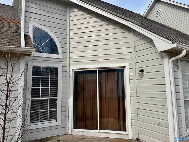 Building Photo - 127 Stone Meadow Ln