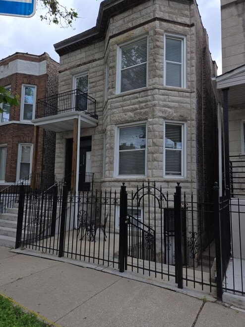 Building Photo - 1229 S Millard Ave