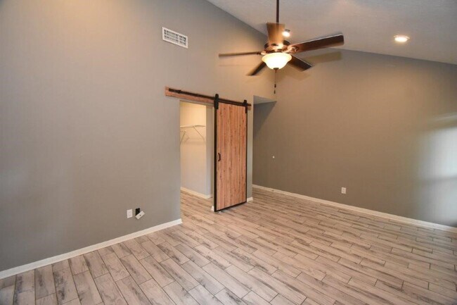 Building Photo - 1031 Red Rock Canyon Dr