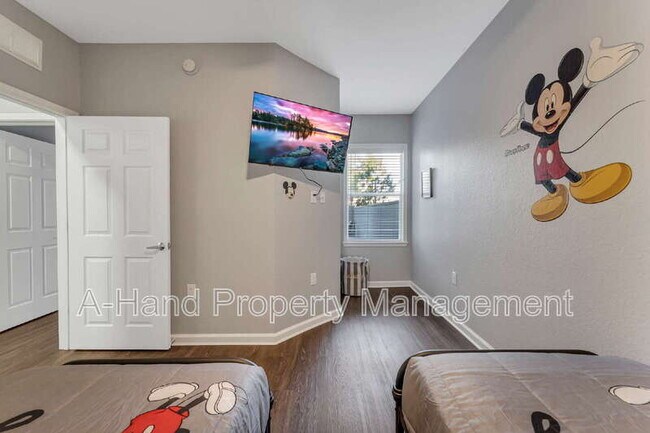 Building Photo - 14200 Avalon Rd