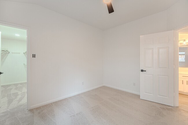 Building Photo - 138 Bryce Branch Cir
