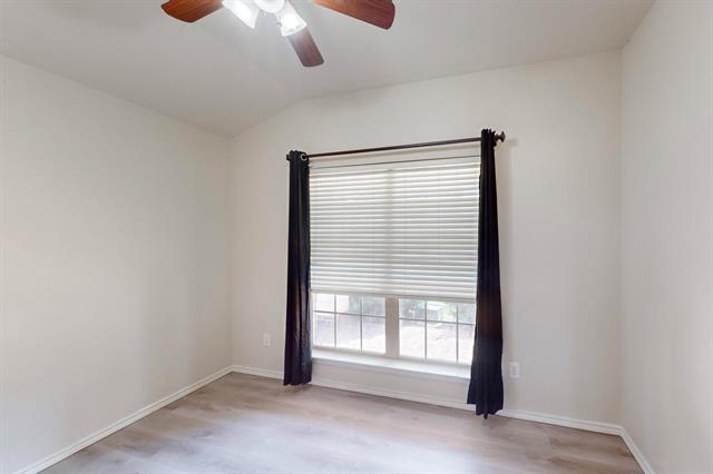 Building Photo - 3504 Hornbeam St