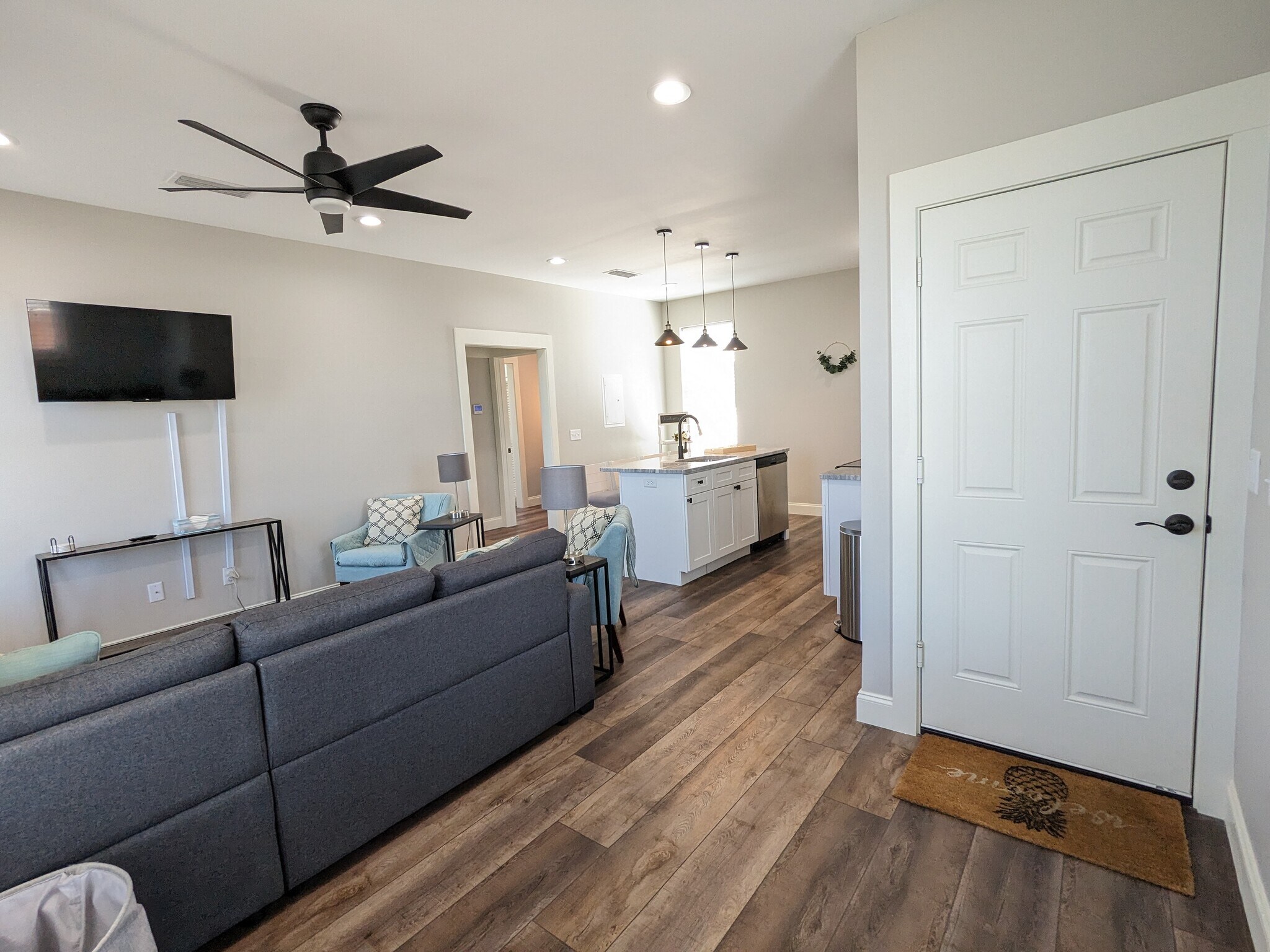 Building Photo - 301 Coral Gables St