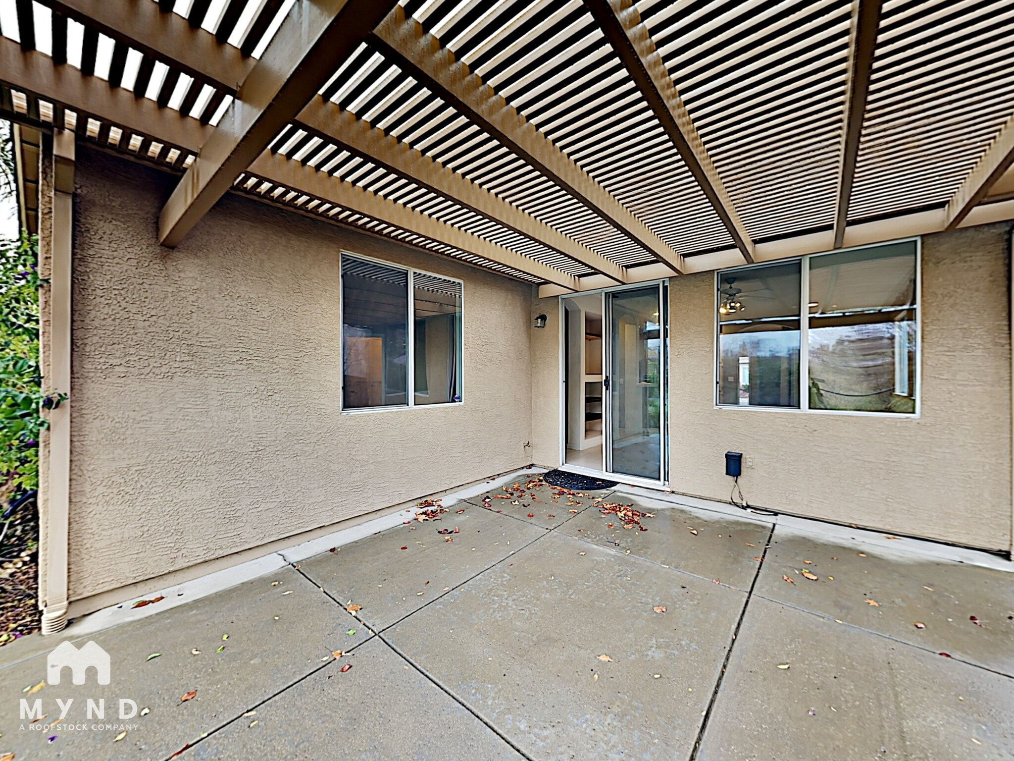 Building Photo - 133 Bridgeway Ct
