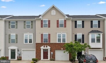Building Photo - 6190 Willow Pl