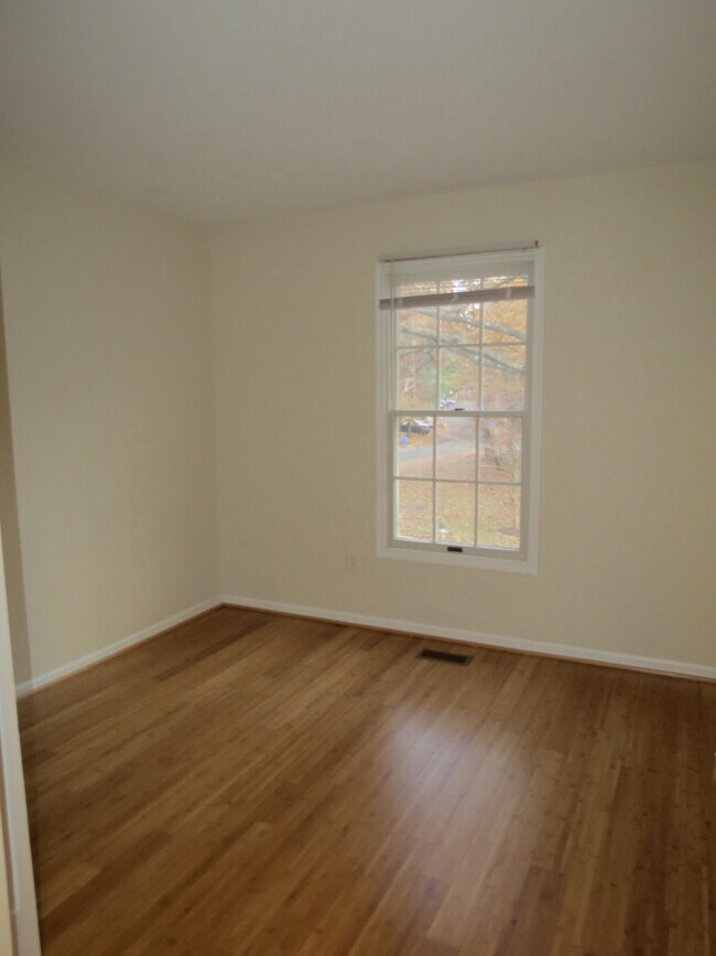 Building Photo - 13671 Cedar Creek Ln