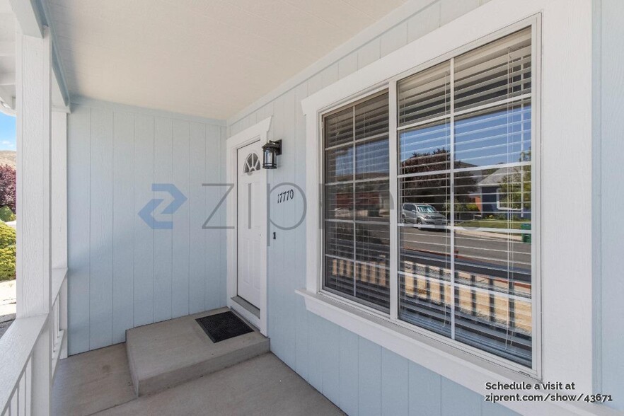 Building Photo - 17770 Buckshot Ct