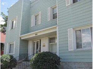 Building Photo - 449 21st St