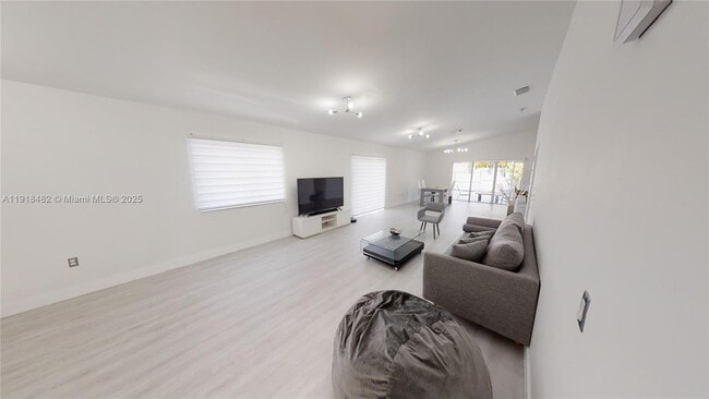 Building Photo - 3834 SW 149th Pl