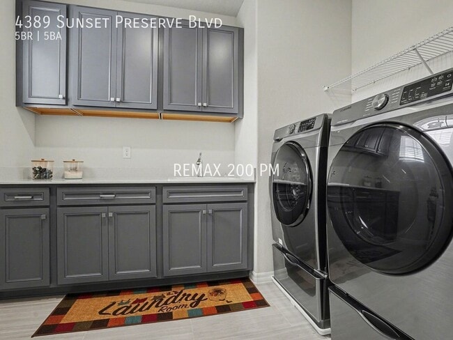 Building Photo - 4389 Sunset Preserve Blvd