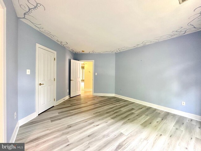 Building Photo - 1460 Carrington Ridge Ln