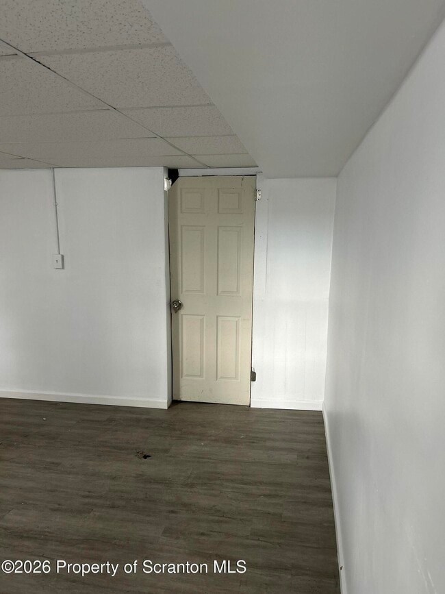 Building Photo - 210 N Bromley Ave