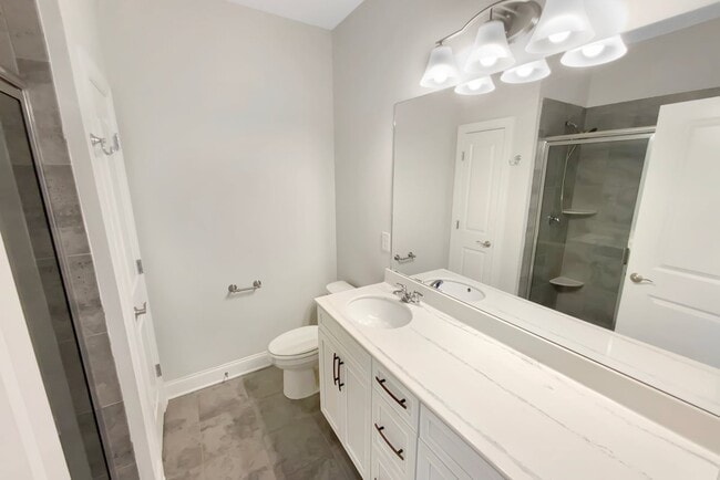 Building Photo - 106 Hickory Run