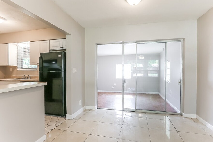 Building Photo - 6112 NW 8th St