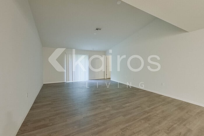 Building Photo - 9119 Aegean Cir