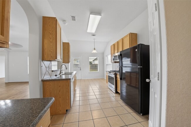 Building Photo - 18810 Appletree Ridge Rd