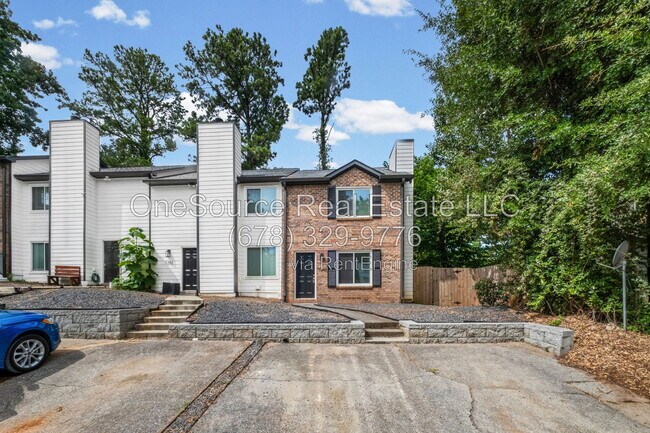 Building Photo - 1340 N Hampton Rd