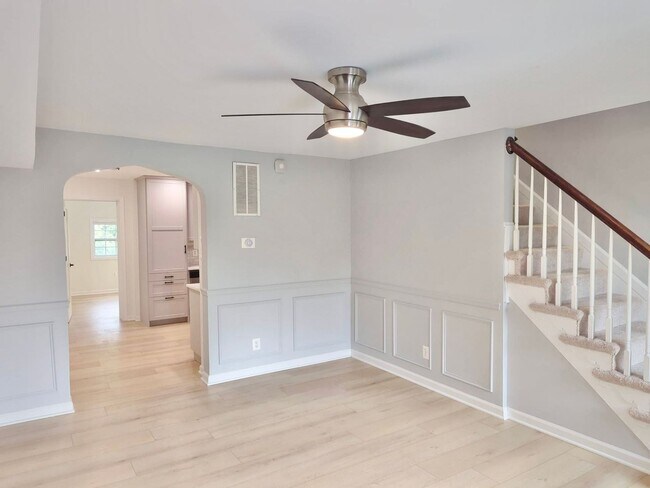 Building Photo - OLD TOWN ALEXANDRIA - MINUTES TO METRO AND PENTAGON