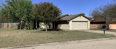 Building Photo - 217 Del Rio Dr